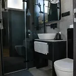 アパート Black ザダル
