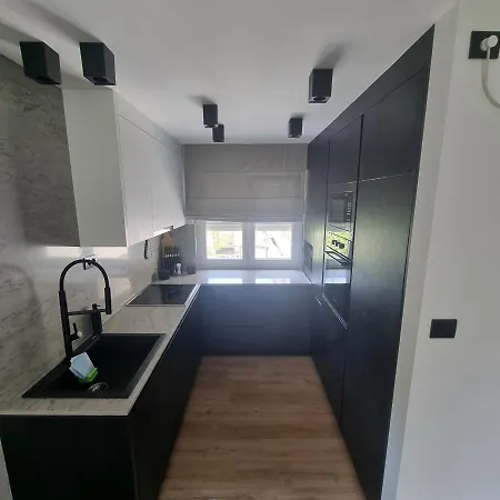 Apartment Black *